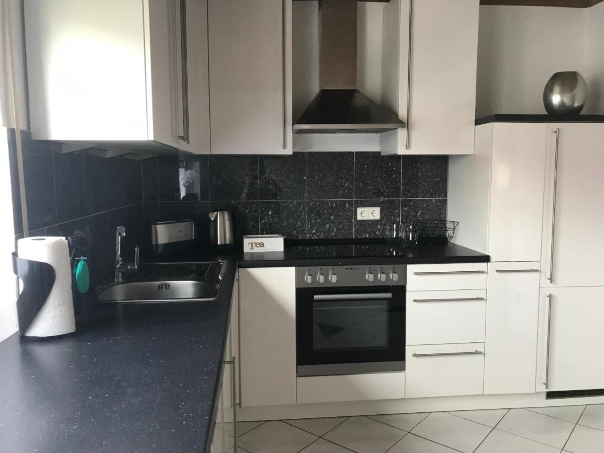Xxl Apartment Sinsheim Bagian luar foto