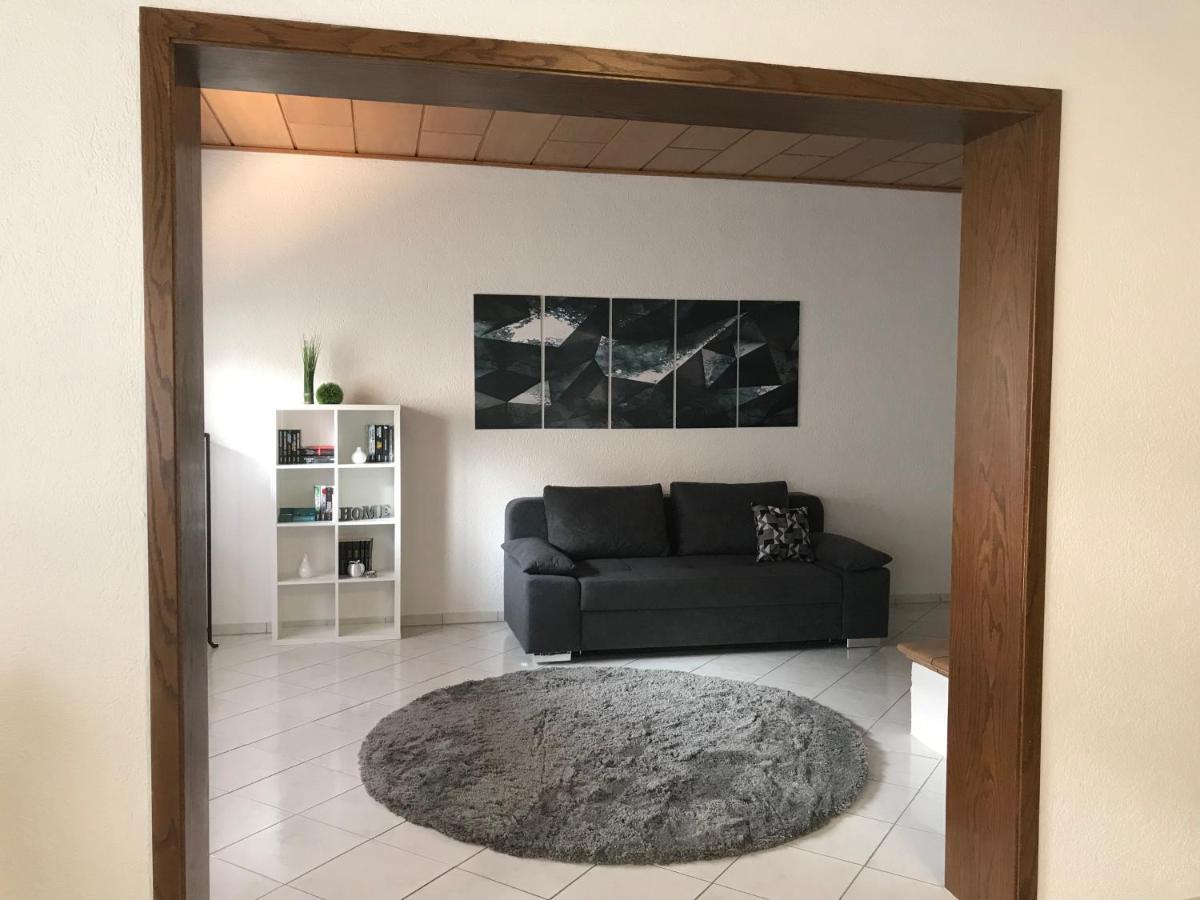 Xxl Apartment Sinsheim Bagian luar foto